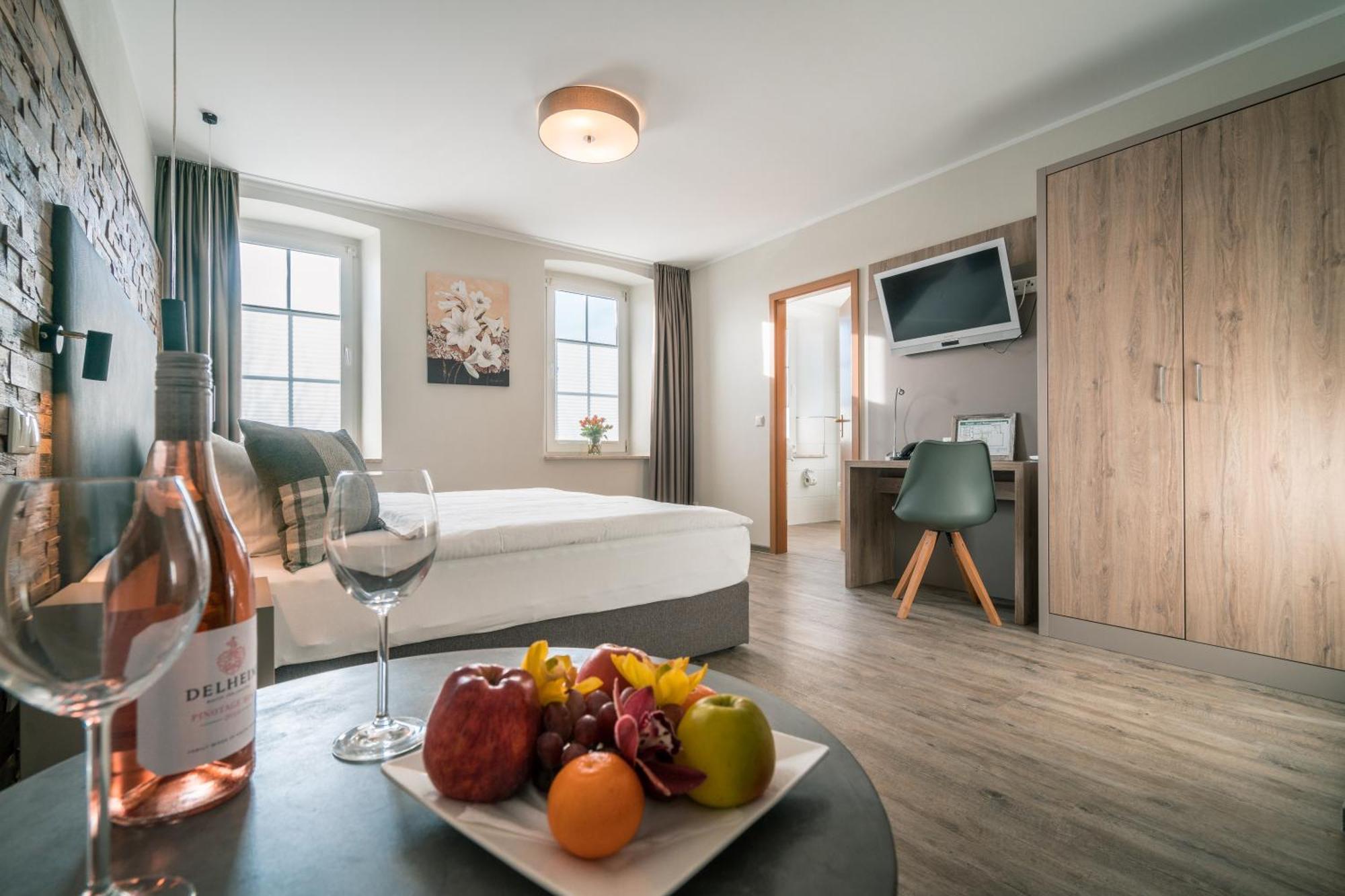 Landhotel Zum Erbgericht Stolpen Zewnętrze zdjęcie